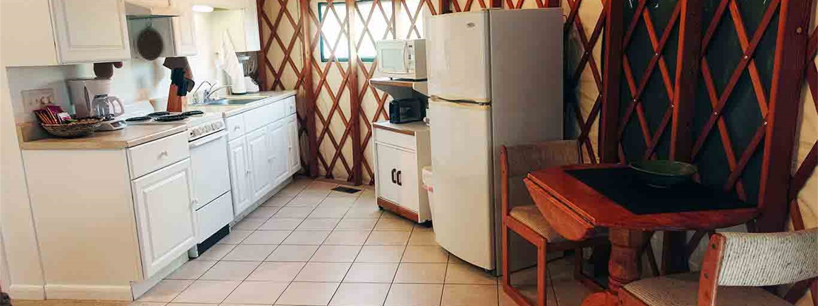 fully furnished kitchens